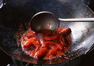 新開地駅の近くにある串焼き店である